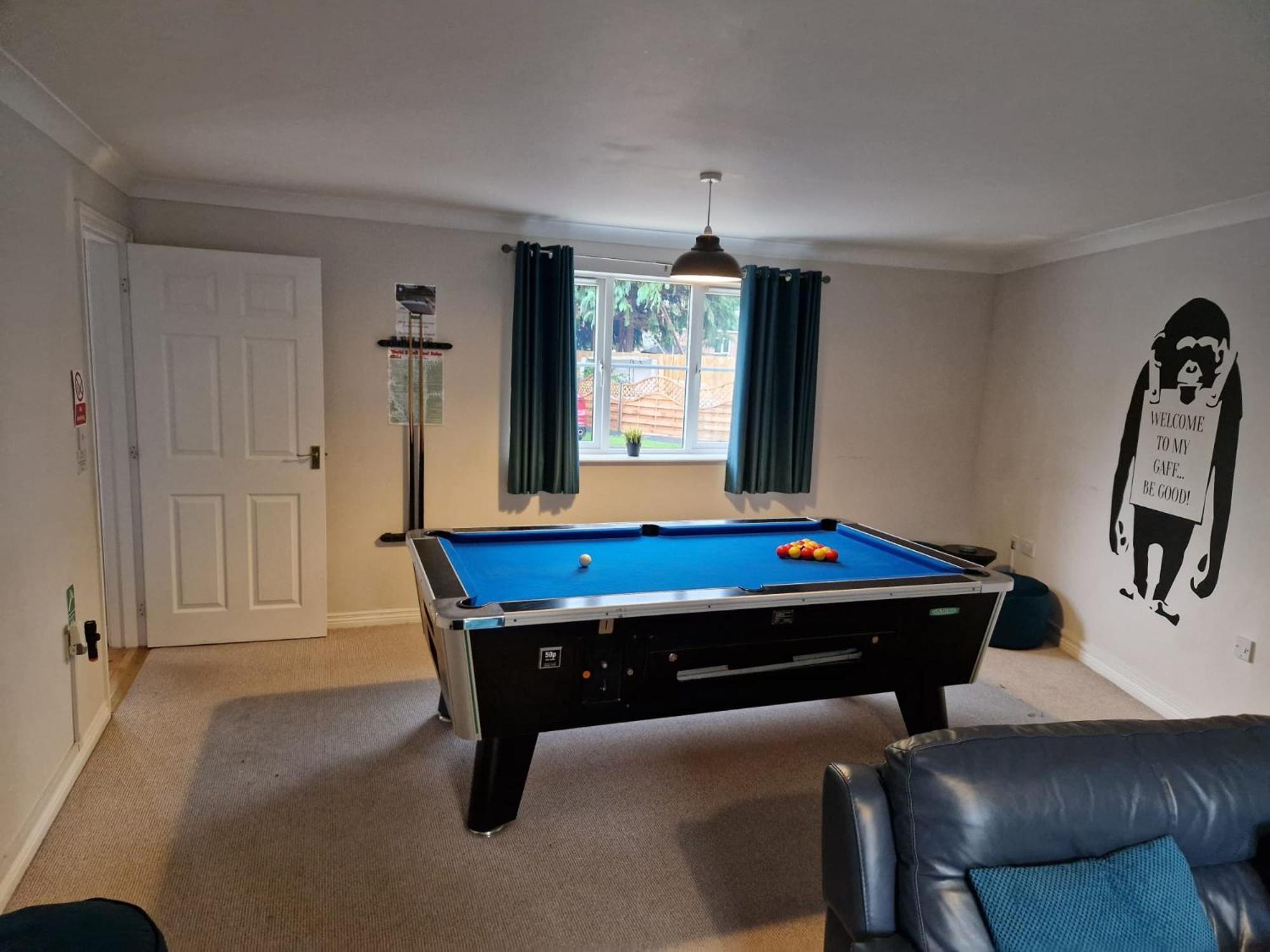 Hereford - Finch House - Modern 4 Bedroom House Located In South Hereford, Dog Friendly With Nearby Countryside, Pool Table, Sleeps Up To 10 Guests - Hosted By Rentmyhouse Exterior foto